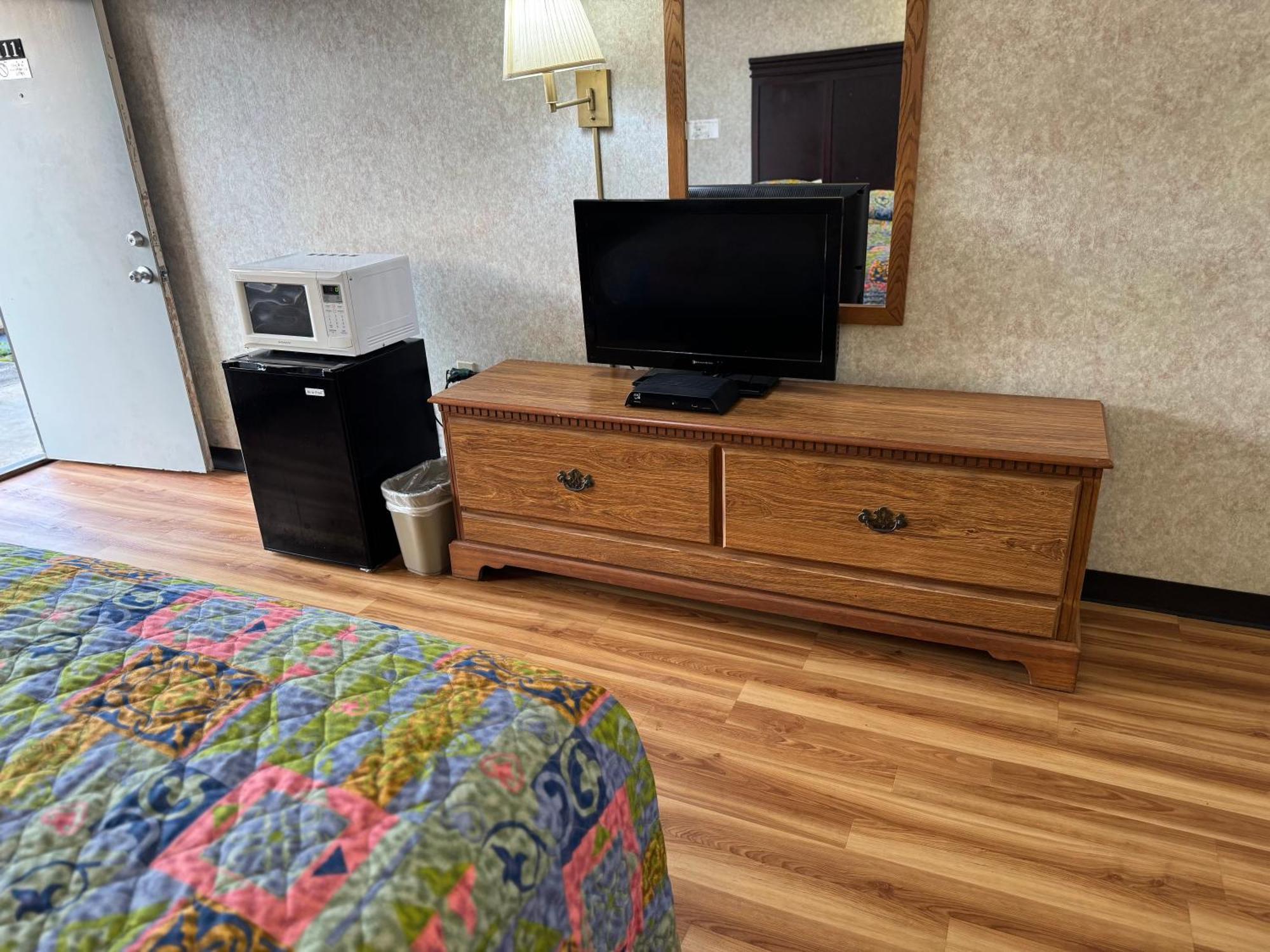 Riverfront Lodge Burkesville Extérieur photo