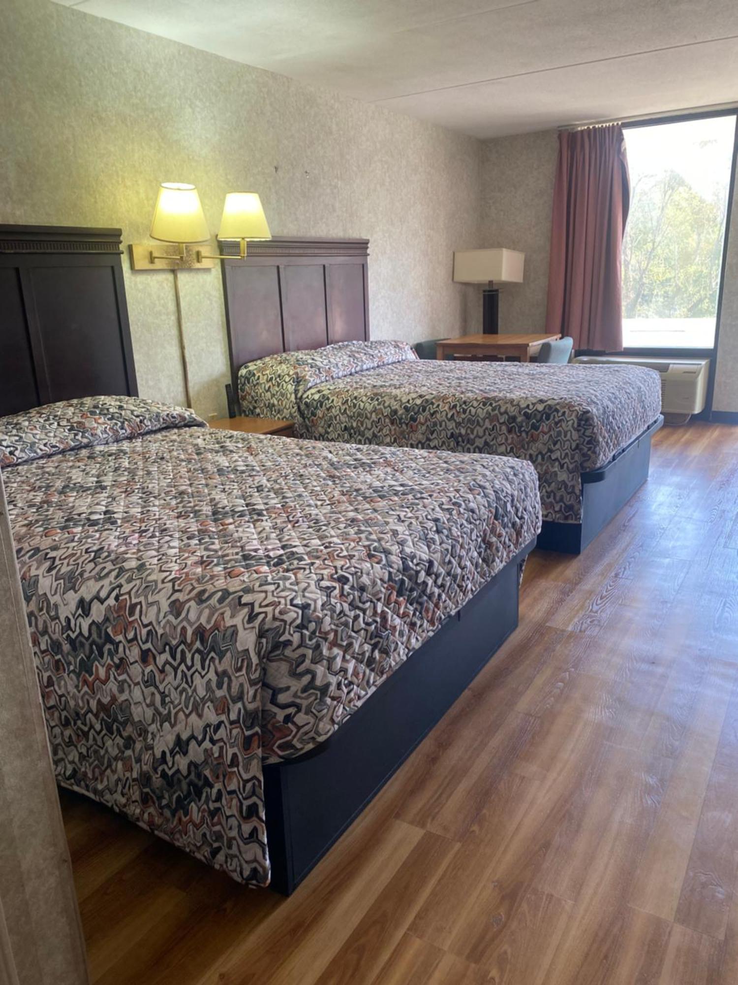 Riverfront Lodge Burkesville Extérieur photo
