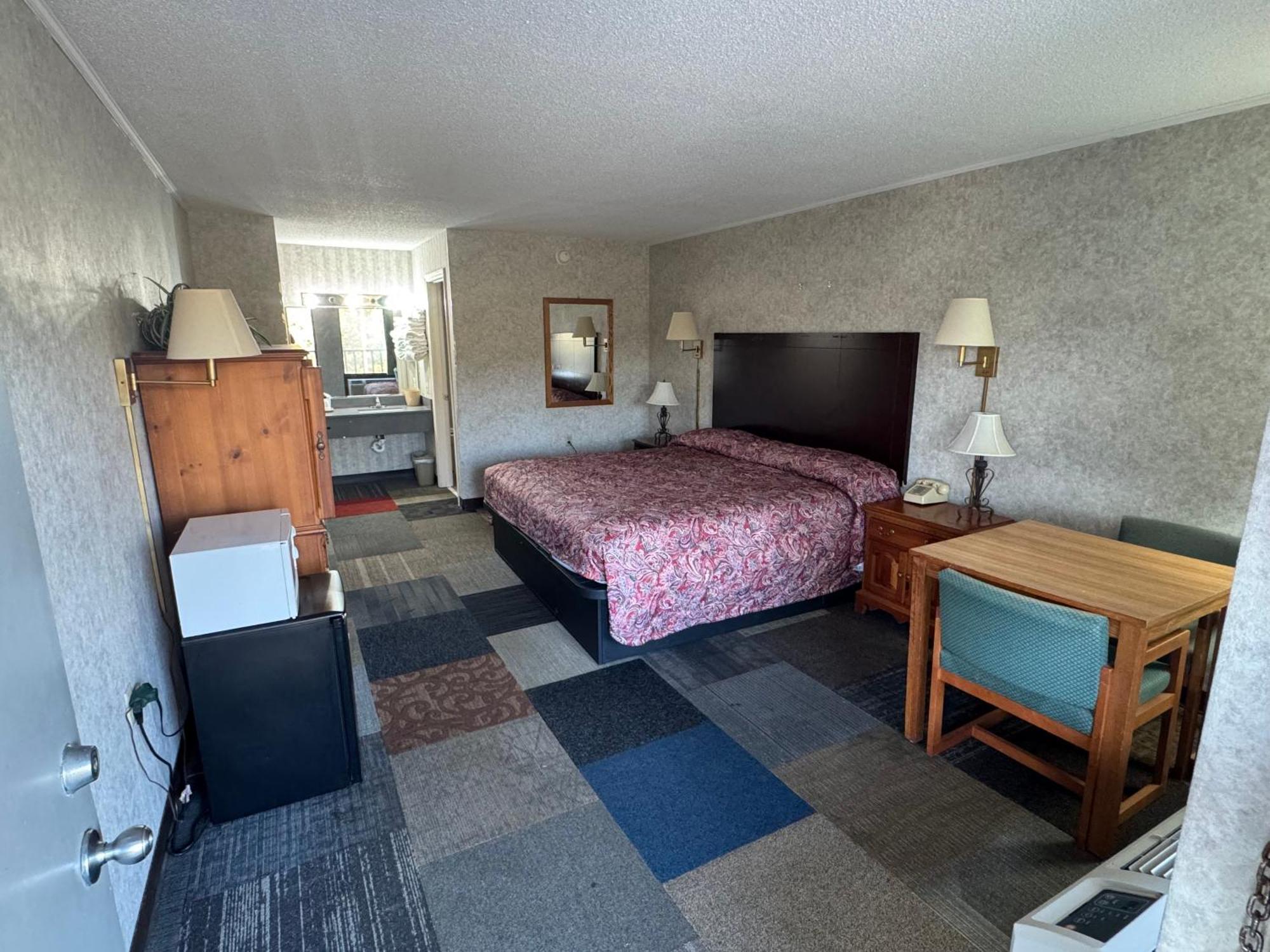 Riverfront Lodge Burkesville Extérieur photo