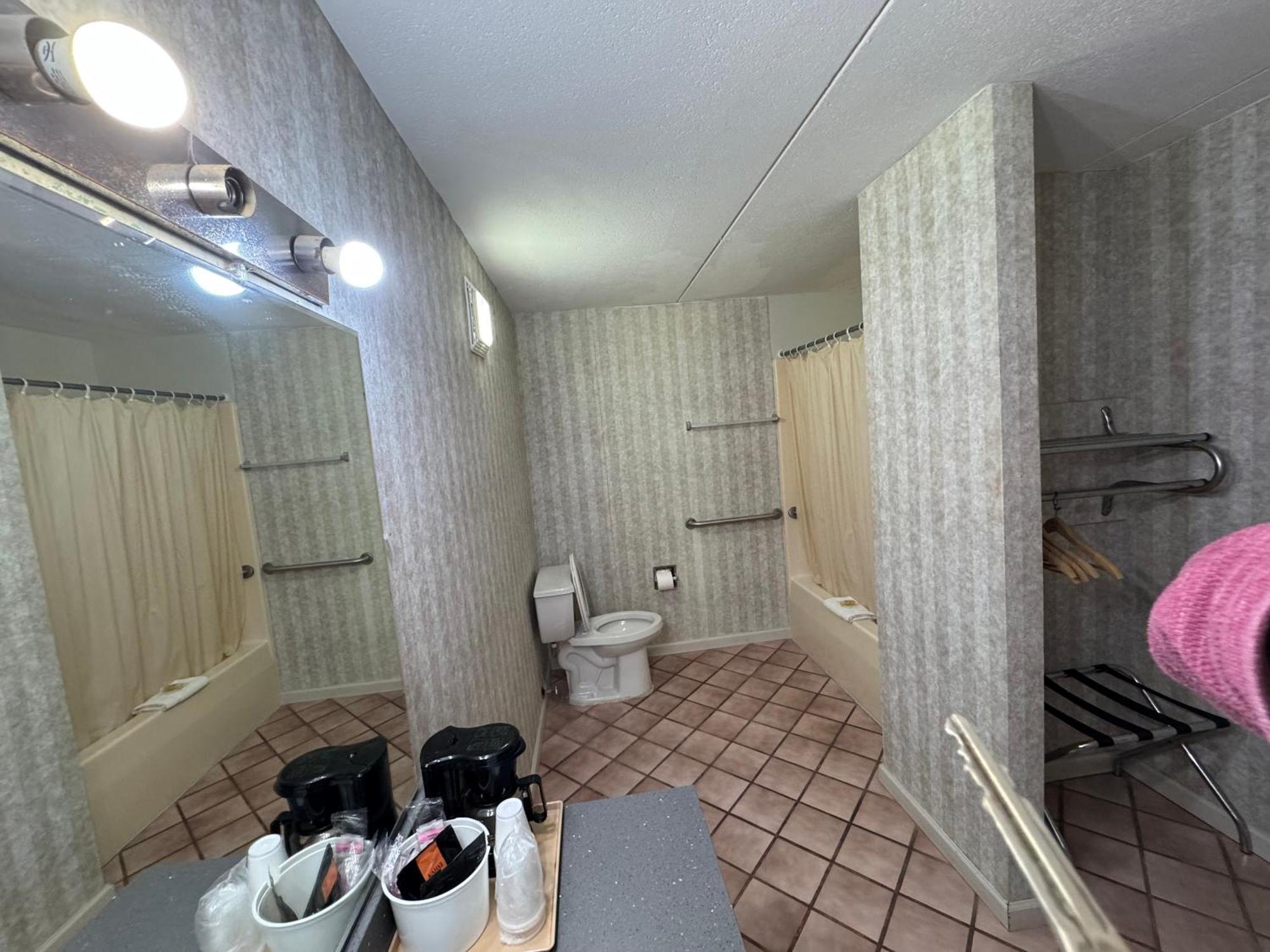 Riverfront Lodge Burkesville Extérieur photo